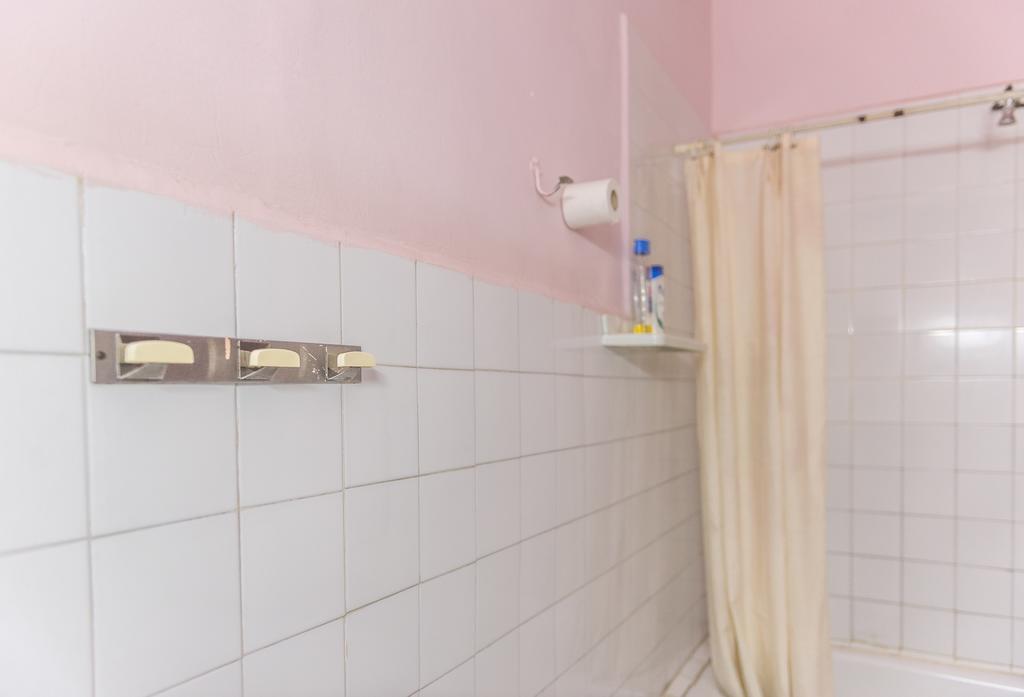 Hostel Turisol Barcelona Bagian luar foto